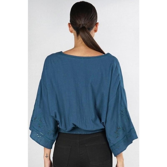 💗 Lovestitch 💗 Boho Eyelet Cropped Blouse / Size L - Picture 3 of 3